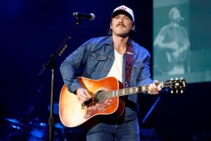 Morgan Wallen Sends Prayers to Charlie Kirk’s Widow Erika at Concert